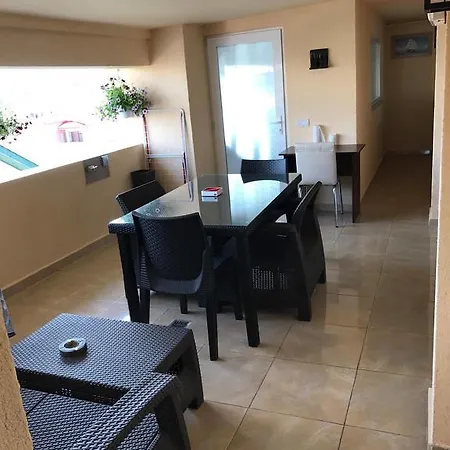 Guest house Denisa *